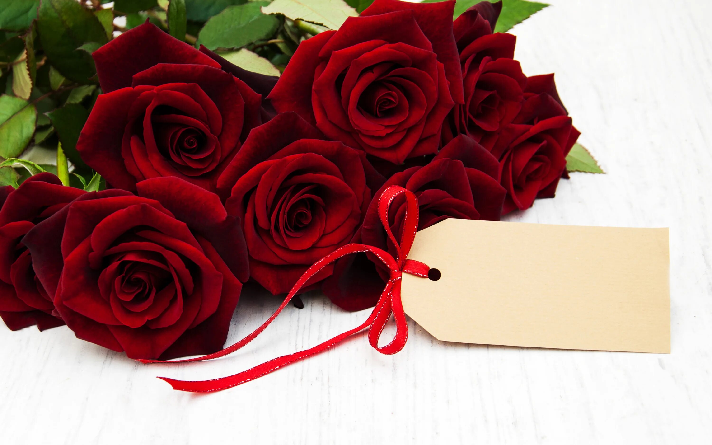 Картинка розы с днем рождения Скачать обои розы, букет, red, flowers, roses, раздел цветы в разрешении 3072x19