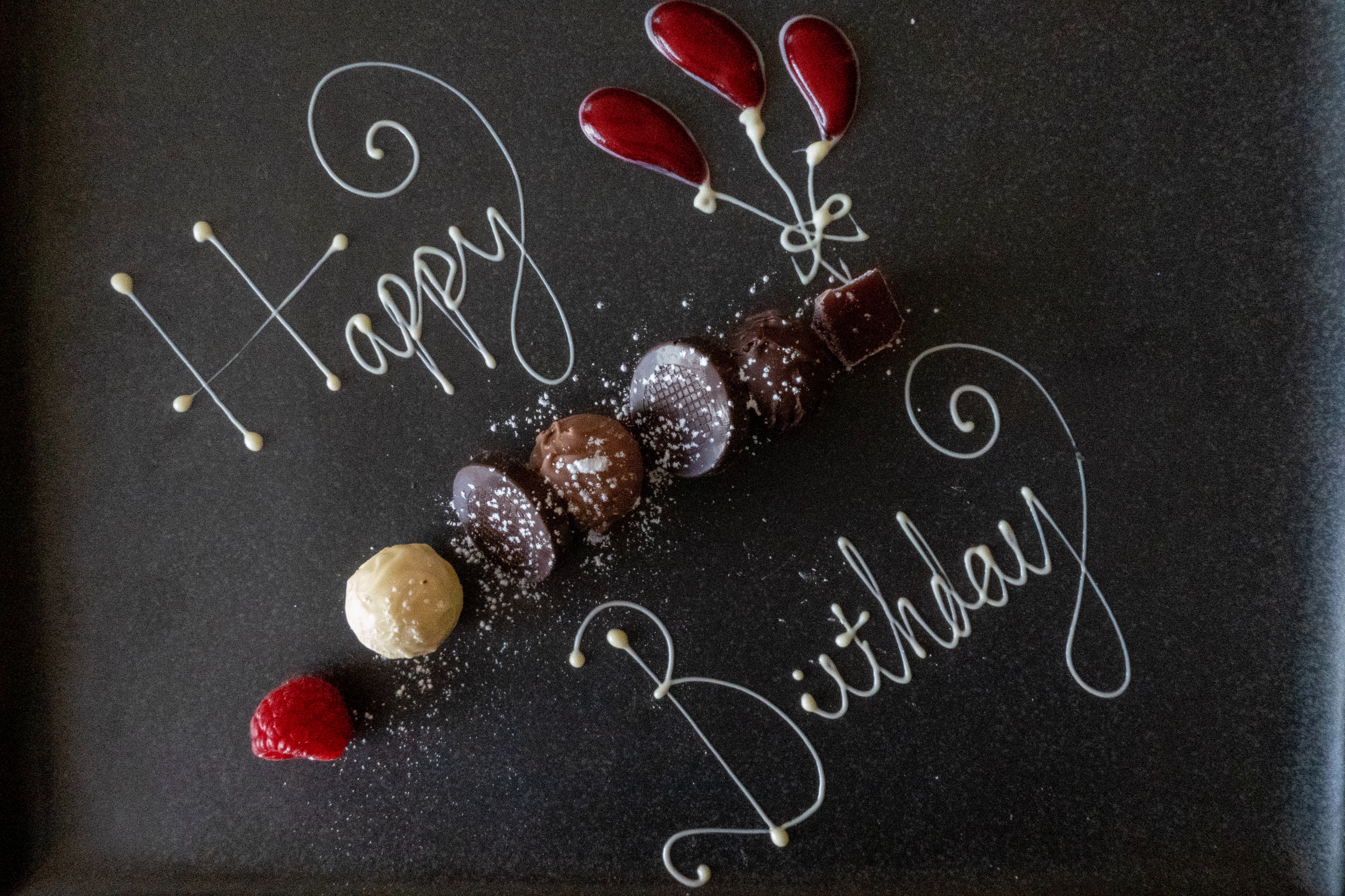 Картинка с днем рождения стильная женская Happy Birthday to us! - 1 Year at Frazier's #WineStudio - Fraziers Wine Merchant