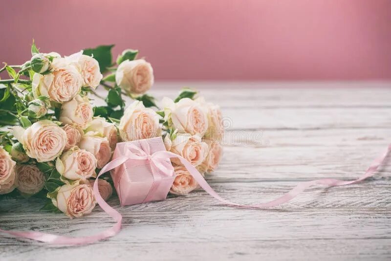 Картинка с днем рождения женщине официальная Pink Gift or Present Box Pink Background. Mothers Day, Birthday, Valentines Day,