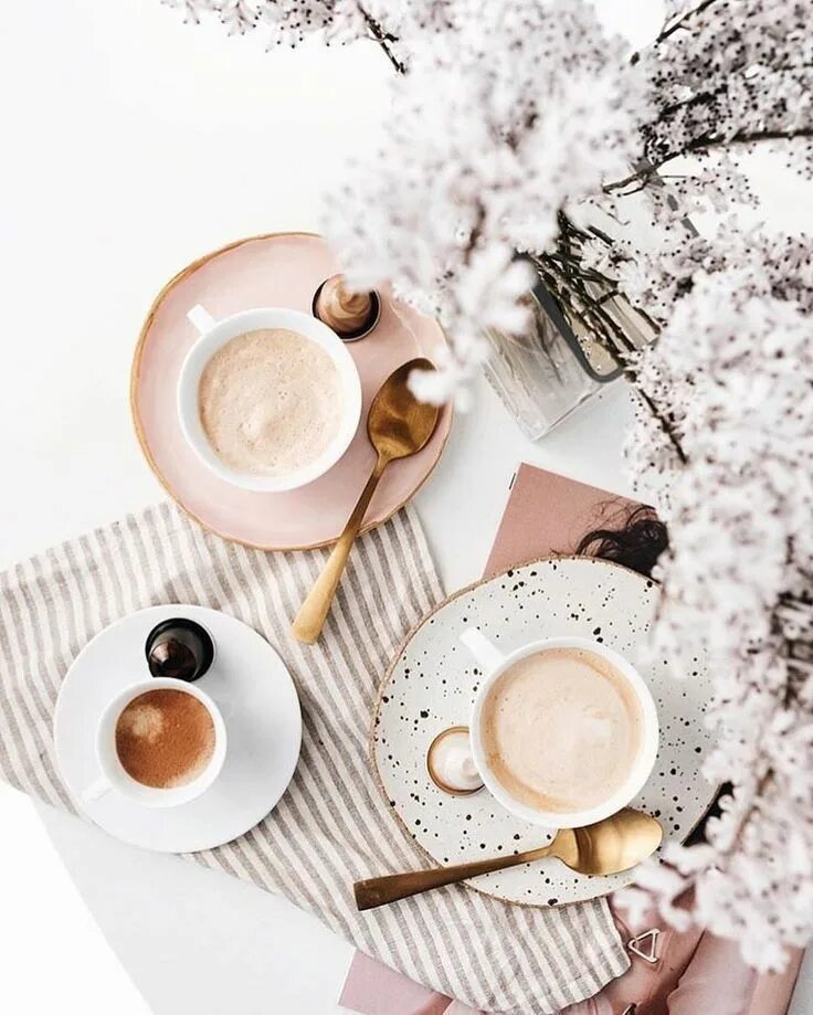 Картинка с добрым утром пинтерест morning coffee flowers and coffee dusty pink palette photo styling inspiration c