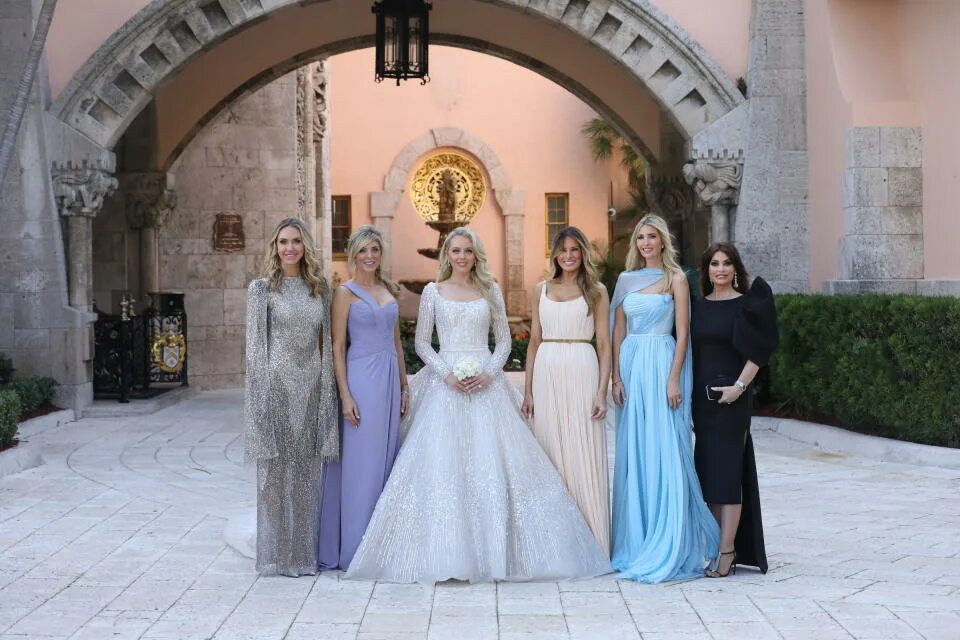 Картинка свадьба дочери Tiffany Trump Wears Elie Saab for Wedding Day