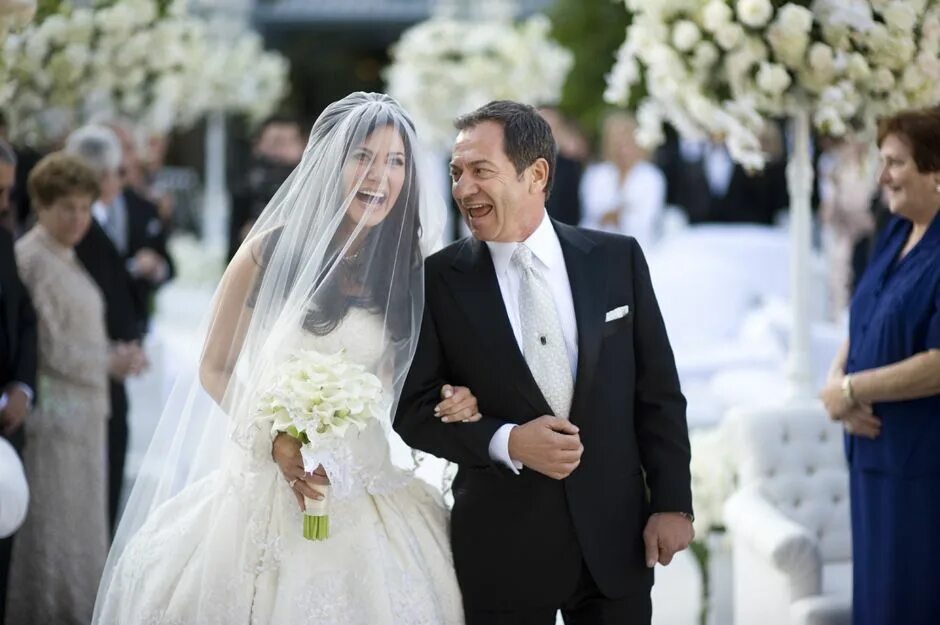 Картинка свадьба дочери PHOTOS: 10 Incredibly Sweet Father-Daughter Moments Father daughter wedding, Wed