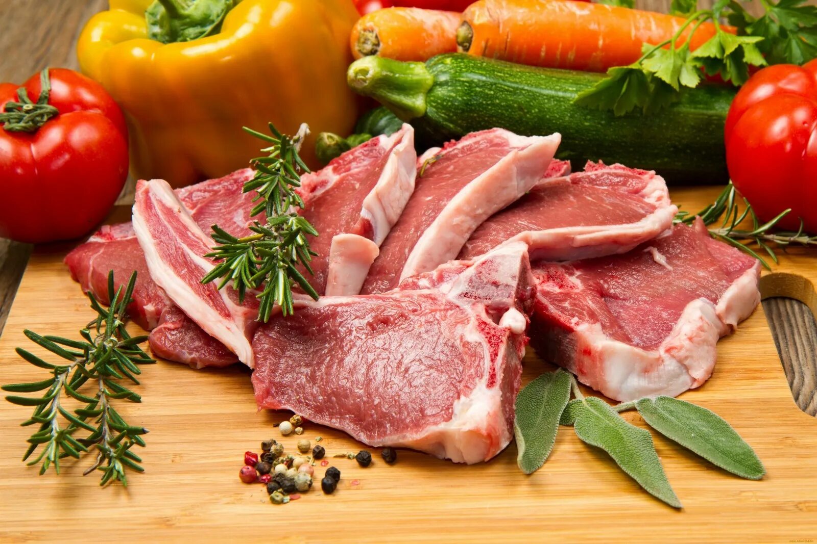 Картинка свинины фото Мясная лавка Тесей - мясо, рыба, икра оптом и в розницу.