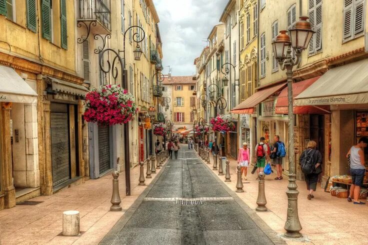 Картинка улицы фото Why You Should Visit the South of France this Year Sunday Chapter Antibes france