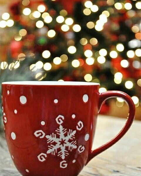 Картинка утро новый год @awesome.seasons Christmas mugs, Christmas decorations, Christmas magic