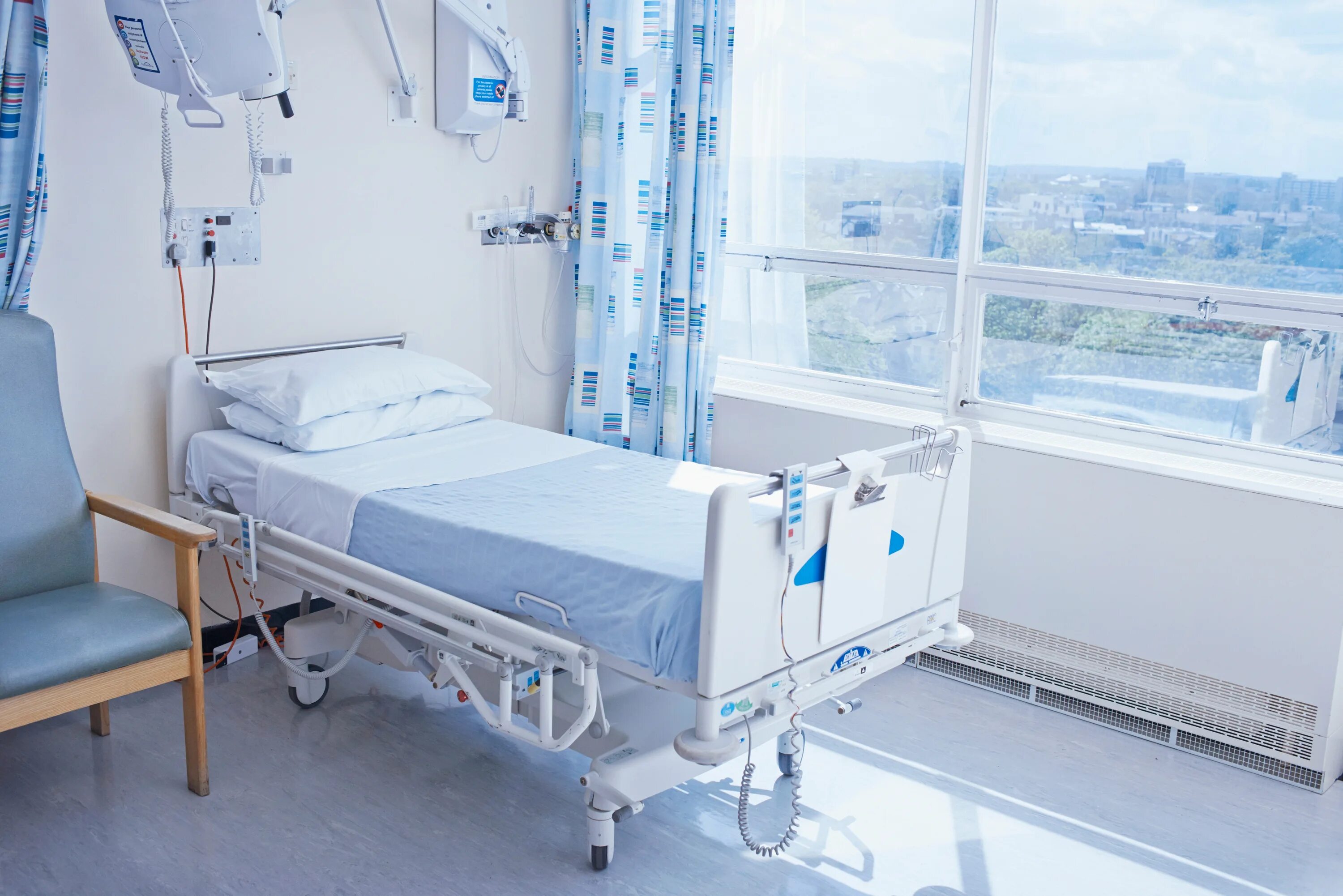 Картинки фото больницы NHS accused of 'covering up' patient deaths and ignoring grieving families in da
