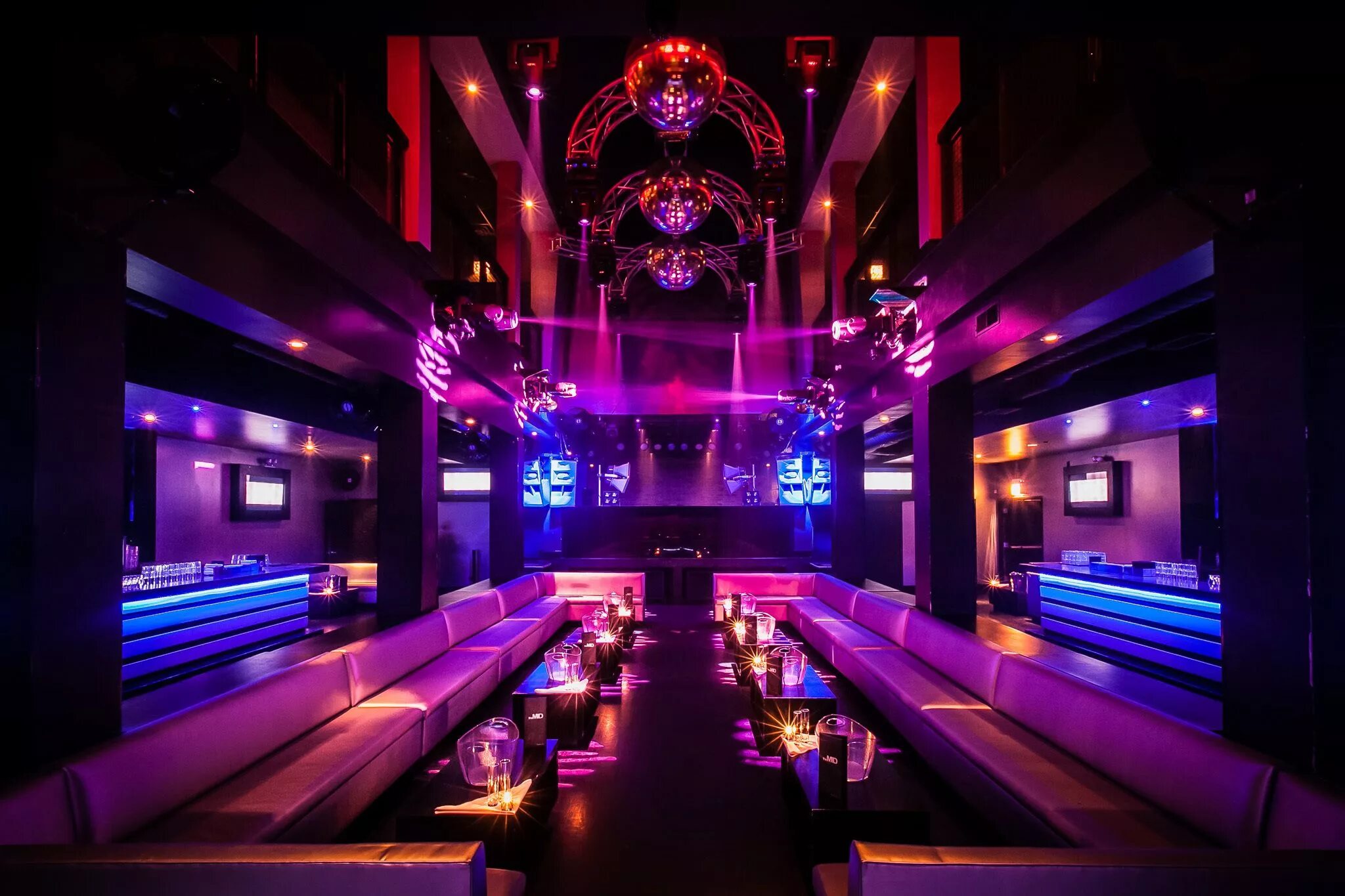 Картинки фото клубов 16 Best Nightclubs and Dance Clubs in Chicago Chicago at night, Chicago nightlif