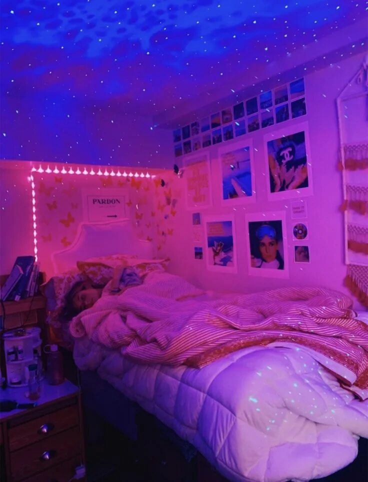 Картинки фото комнат room decor in 2020 Neon room, Neon bedroom, Aesthetic bedroom