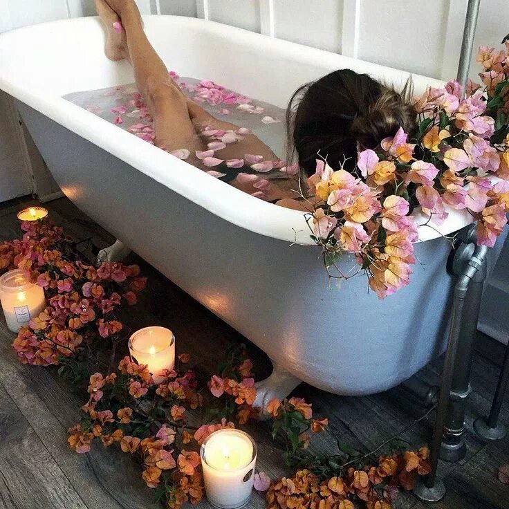 Картинки фото ванны Pin by Miki Mhk on Abstract&co. Relax, Flower bath, Bath