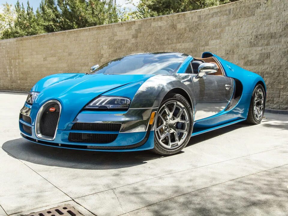 Картинки как выглядит машина Bonhams : 2014 Bugatti VEYRON 16.4 GRAND SPORT VITESSE 'MEO COSTANTINI'
