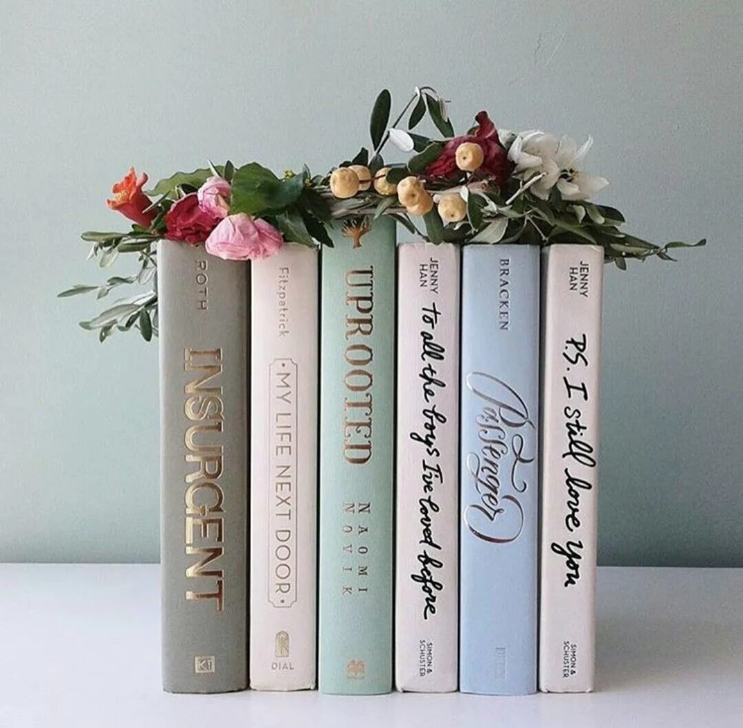 Картинки книги красивые для оформления naked pastel hardbacks by book.lover12 Book photography, Good books, Bookstagram