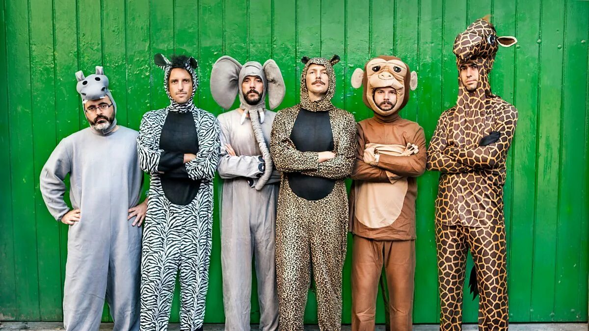 Картинки костюмов животных BBC Radio 4 - Radio 4 in Four, Why are more men doing fancy dress nowadays?