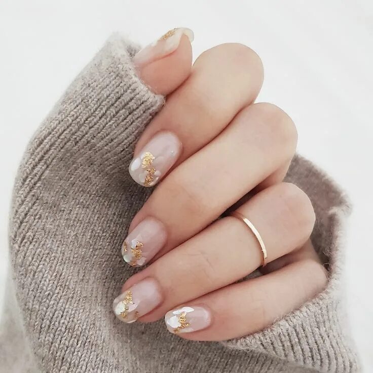 Картинки красивого маникюра нюдового elegant nail art shell nail art gold flake nail art wedding nail art Bridal nail