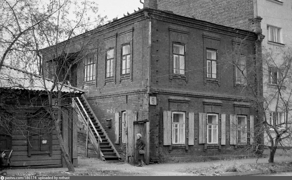 Киндервилль ул карла либкнехта 112 фото Улица Карла Либкнехта, дом 6