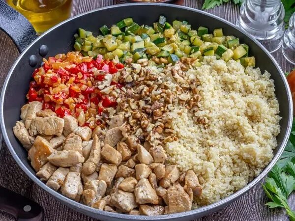 Киноа блюда фото Киноа с курицей и овощами - идеальный рецепт здорового и легкого перекуса, как п