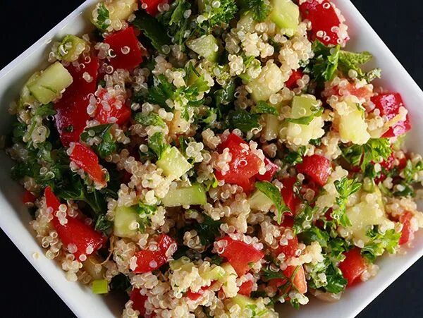 Киноа овощ фото I love quinoa. The taste is decent, and it's a fun texture to eat. When I first 