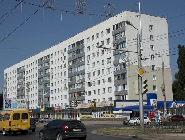 Кинопульс коммунистическая ул 20 21 фото In Sterlitamak, a 26-year-old man crashed to death, presumably falling from a hi
