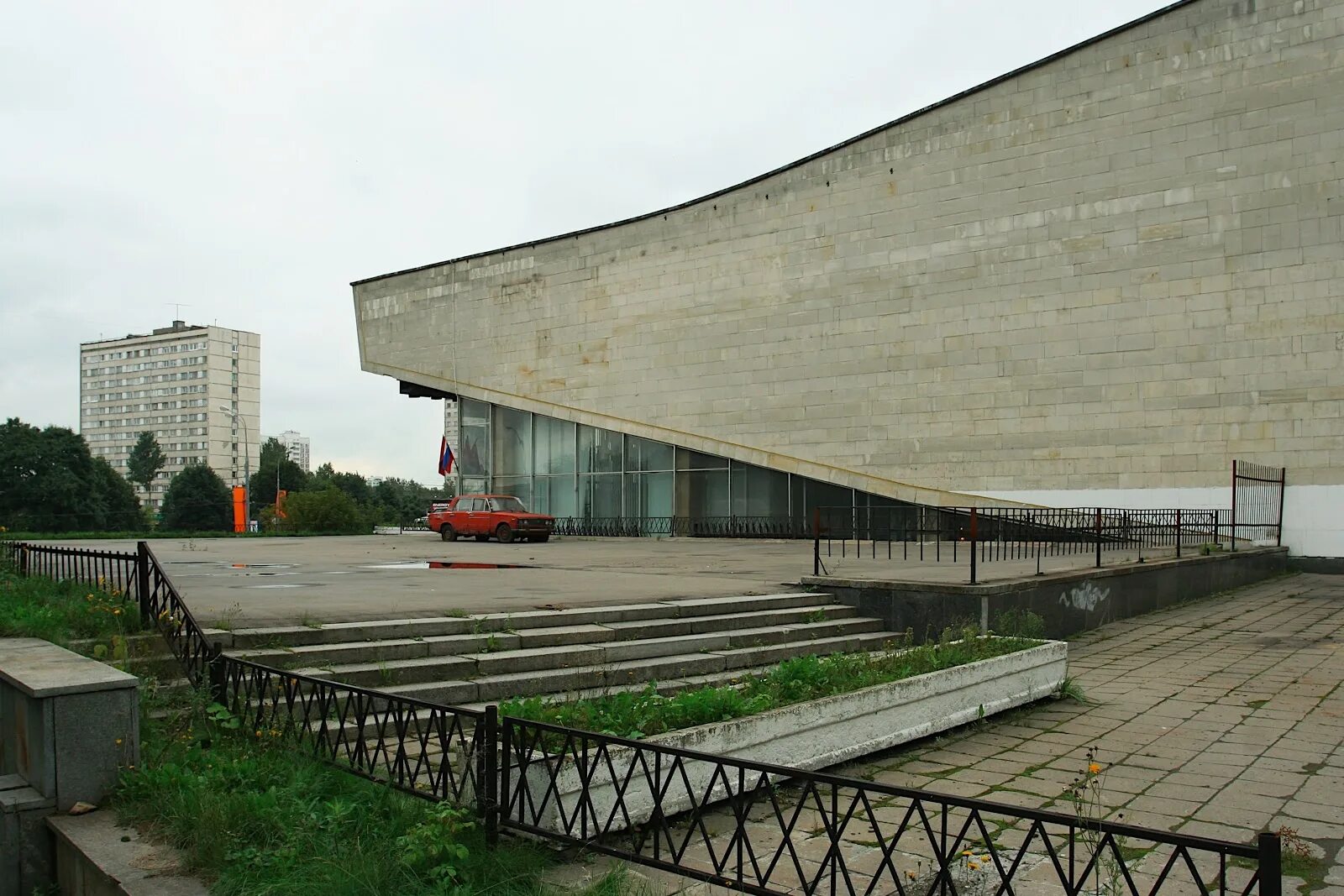 Кинотеатр минск можайское шоссе 2024 фото 2006: 12 кинотеатров Москвы за один день