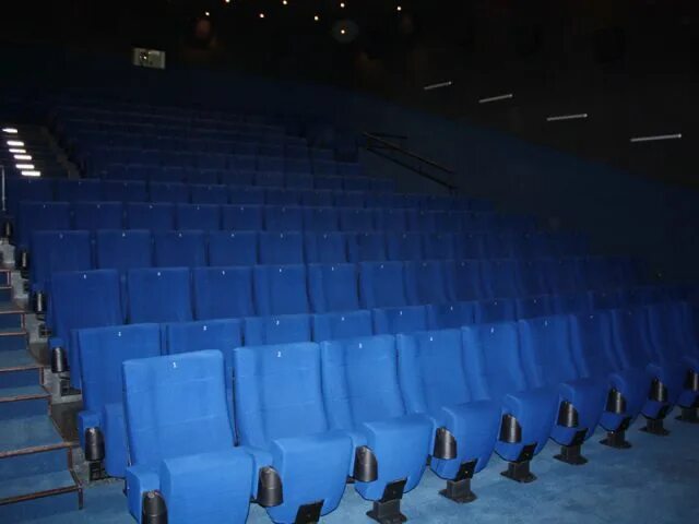 Кинотеатр победа фото зала Фото кинотеатра Победа (Новосибирск) на KINO.RU