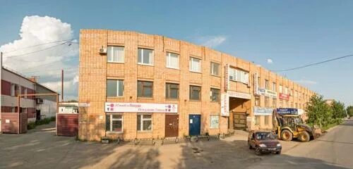 Кинпласт ул маяковского 33а ижевск фото Панорама: Медавтотранс, торговый центр, ул. Маяковского, 33, Ижевск, Россия - Ян