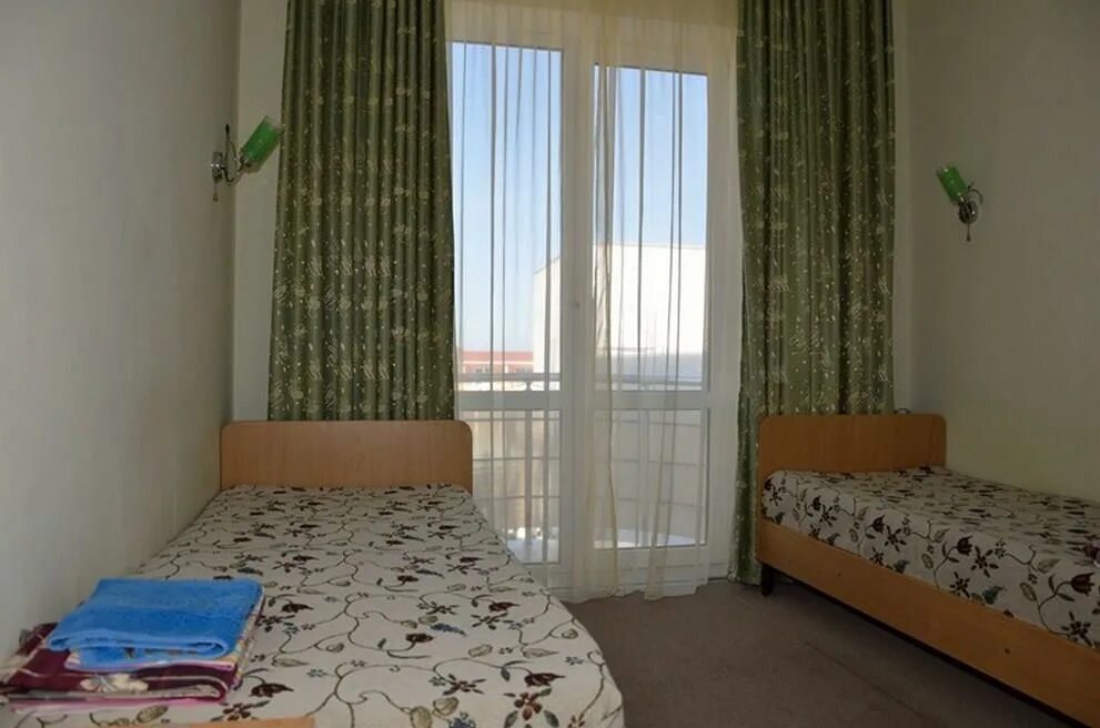 Кипарис ул ленина 159 фото Отель Кипарис 3* в России: Бронирование, цены и фото отеля Кипарис 3* на сайте T