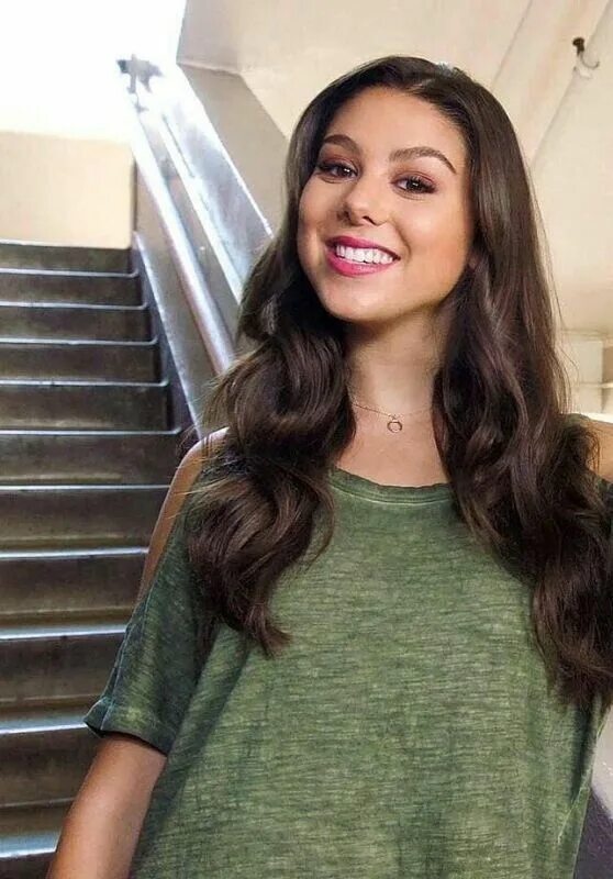 Кира косарин фото Pin by Kelilike on Hírességek Kira kosarin, Kira, Celebrities