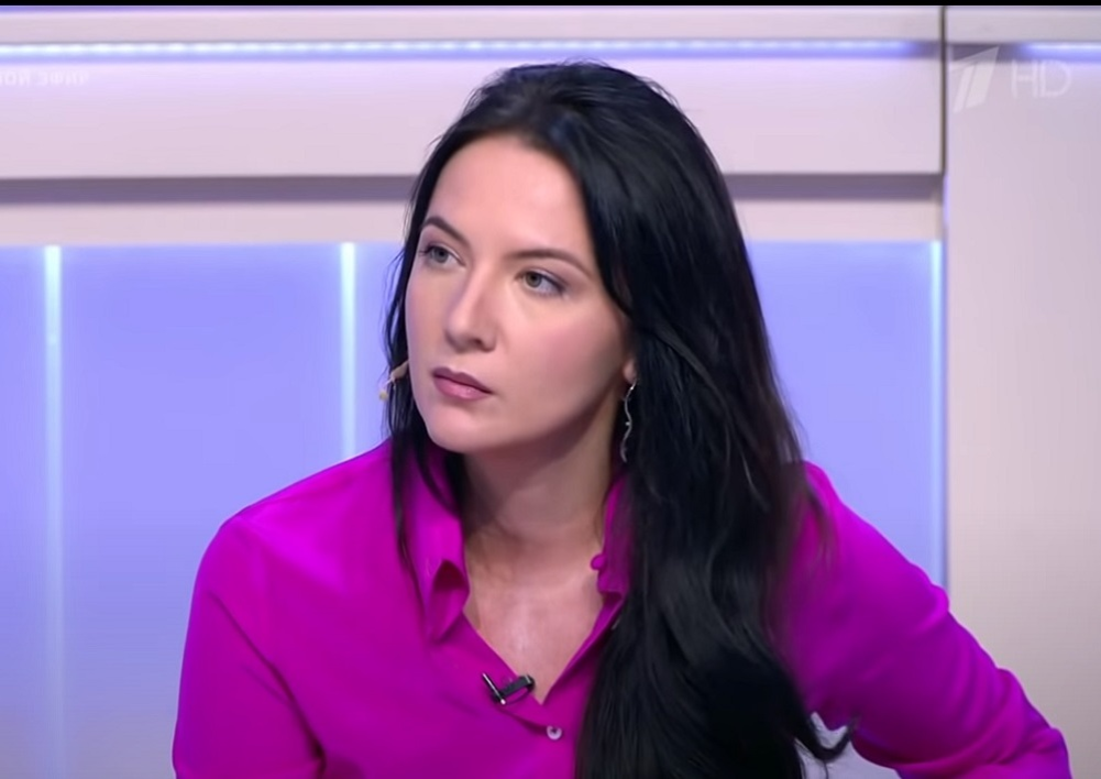 Кира львовна сазонова фото биография муж Формирование публичного образа": Кира Сазонова о поездке президента Белоруссии в