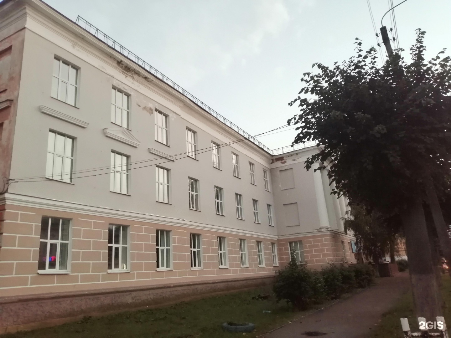 Костромской автотранспортный колледж ул спасокукоцкого 40 фото Катк кострома