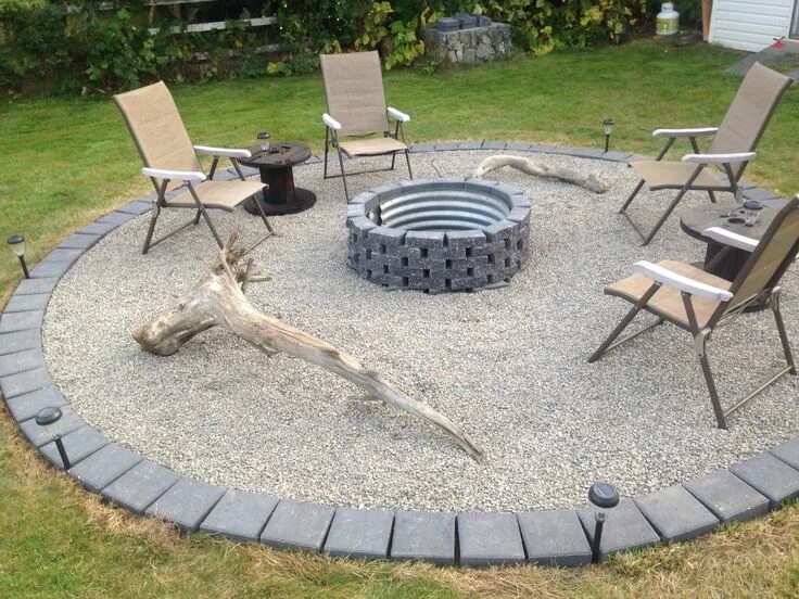 Костровая зона на даче своими руками Fire pit DIY Love how this turned out. And so happy with the cable reel tables. 