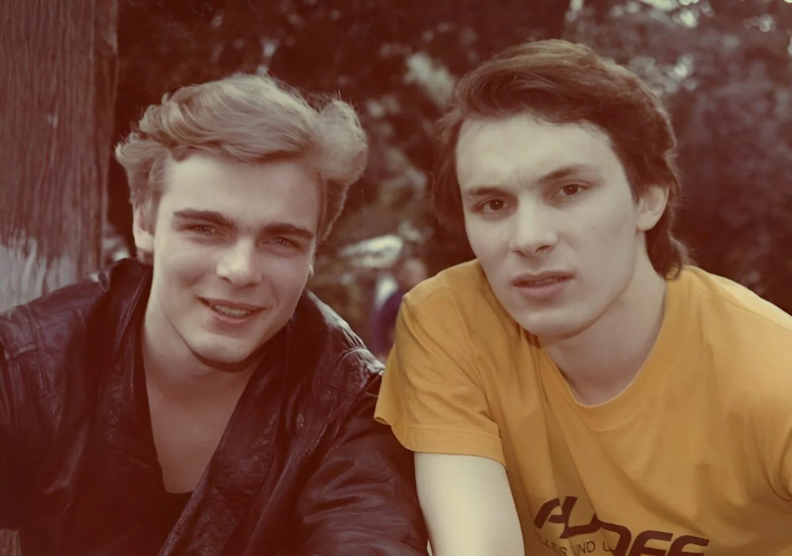 Костя пахомов ласковый май биография фото сейчас Ласковый май 1988 Юри, Май