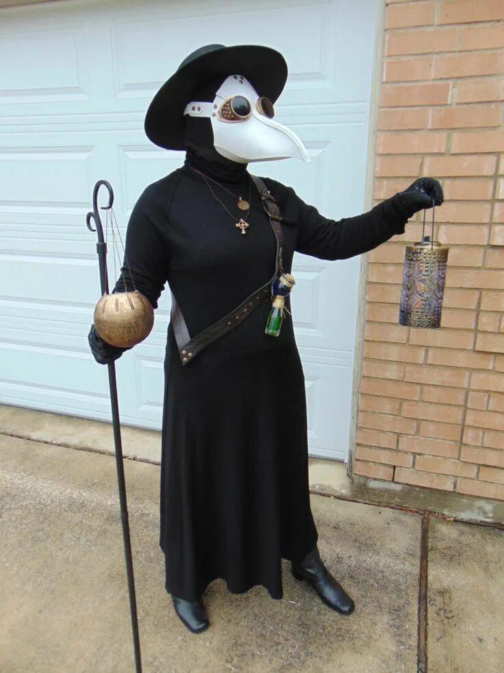 Костюм чумного доктора фото Plague Doctor Halloween Costume Part 2 - My Craft Habit Doctor halloween costume