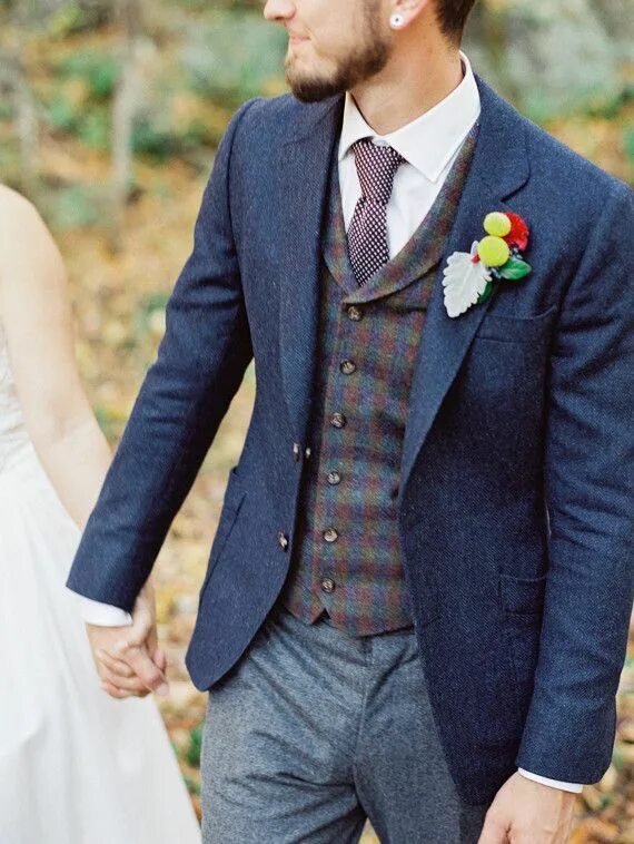 Костюм мужской стиль бохо на свадьбу 7 Outfit Options for the Groom Groom suit, Blue suit wedding, Rustic wedding sui