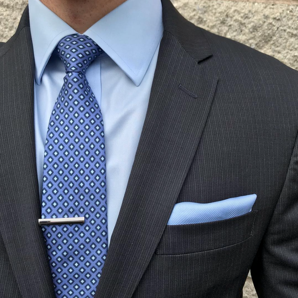 Костюм рубашка галстук сочетание Narrow Width Tie with Diamond Checks Bows-N-Ties.com Mens fashion suits, Mens ou