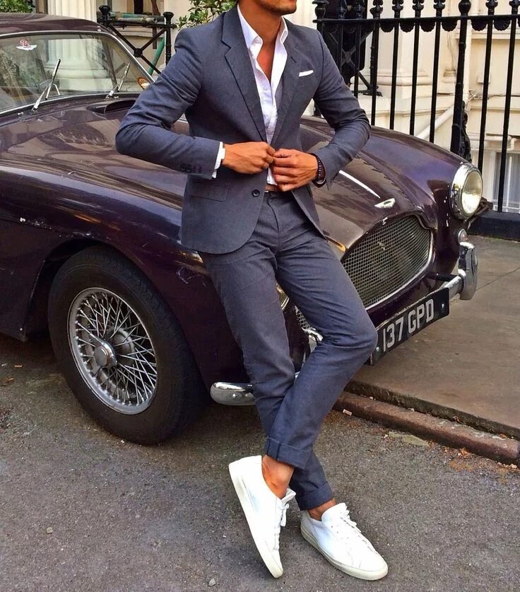 Костюм с кроссовками мужская мода Кожаные кеды Moda hombre, Moda ropa hombre, Ropa de hombre