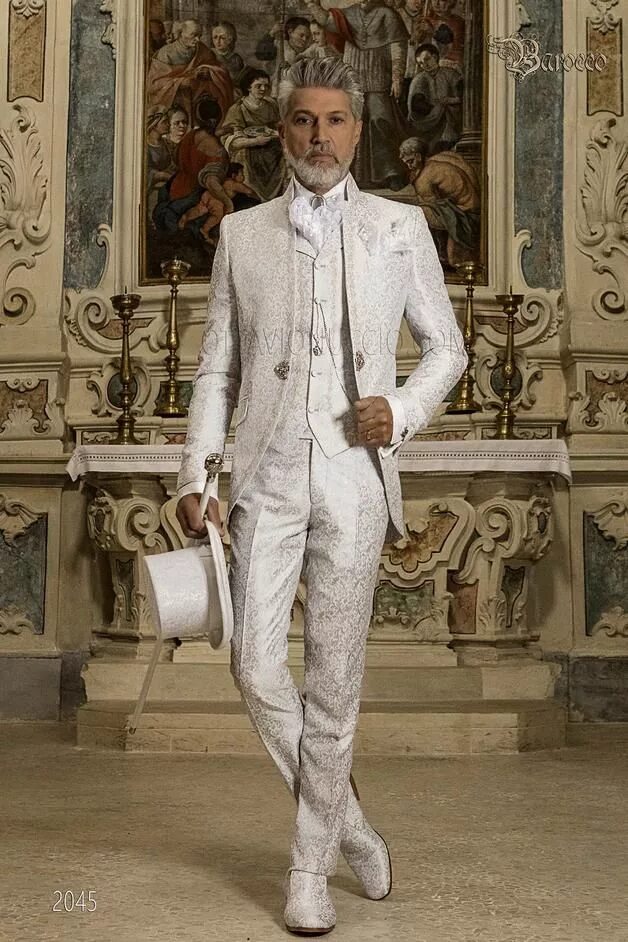 Костюм в стиле барокко мужской Épinglé par For&Ver Creative Company sur Vestiti Sposo Ottavio Nuccio Gala Colle