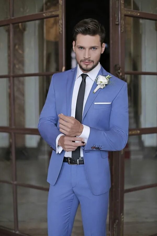 Костюм жениха на свадьбу фото 2024 Lookbook ślubny w bajkowym Zamku Książ Wedding suits men, Suits men business, Bl