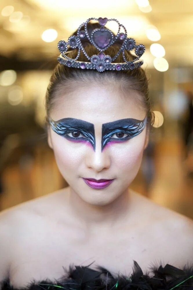 Костюмы макияж Halloween Make-Up DIYs & Inspiration Halloween makeup scary, Halloween makeup lo