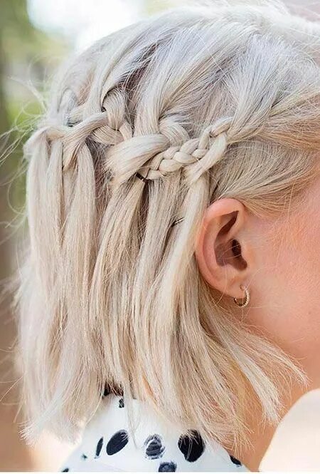 Косы на каре с челкой фото Pin by Tiffany Thompson on Hair Prom hairstyles for short hair, Hair styles, Thi