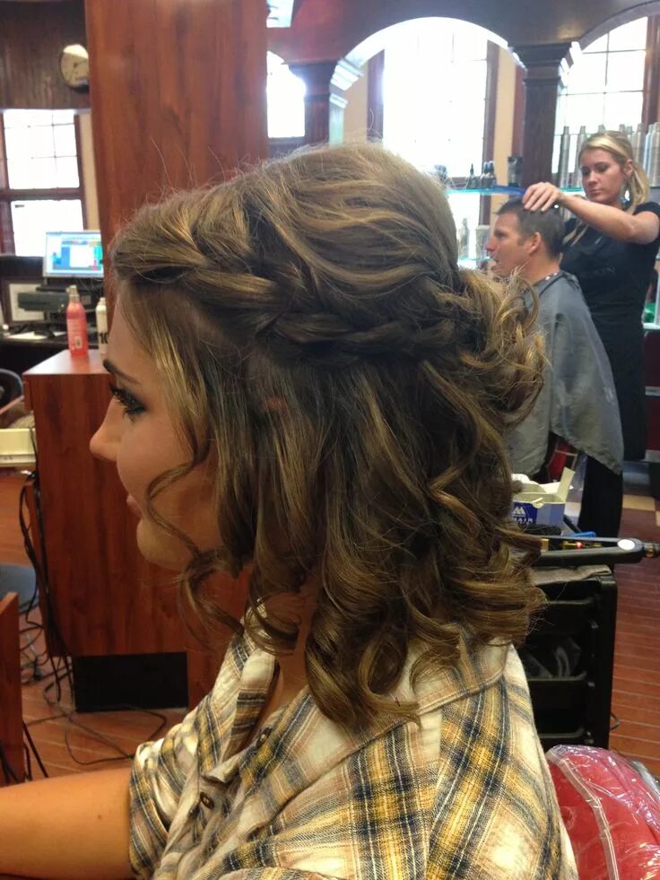 Косы на стрижку каскад средние волосы Hair styles 2017, Short wedding hair, Prom hairstyles for short hair