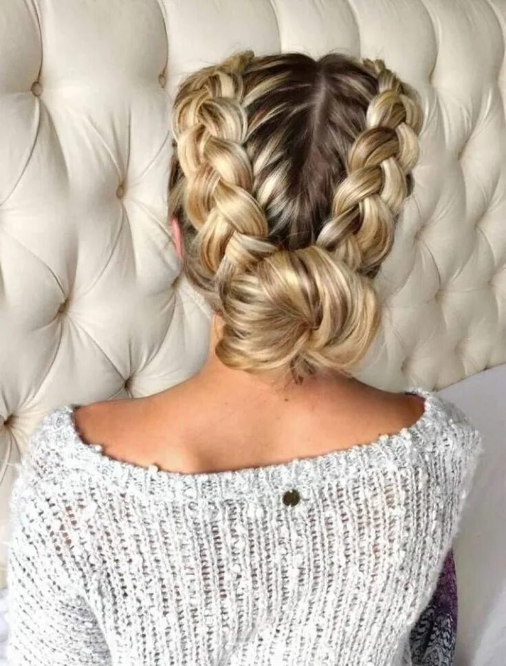 Косы прически на средний длины волос Image about hair in H A I R S by Zoé on We Heart It Braided hairstyles updo, Bra