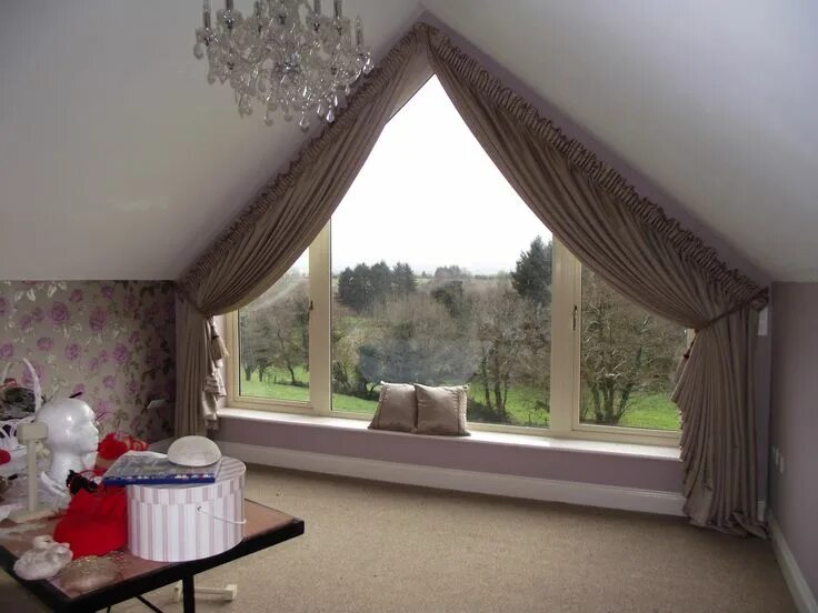 Косые окна фото curtains with ruffled heading on a shaped window. Loft conversion roof, Attic ho