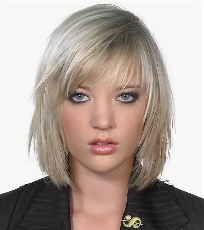 Косые стрижки на средние волосы фото Love this color Medium hair cuts, Medium hair styles, Short hair cuts