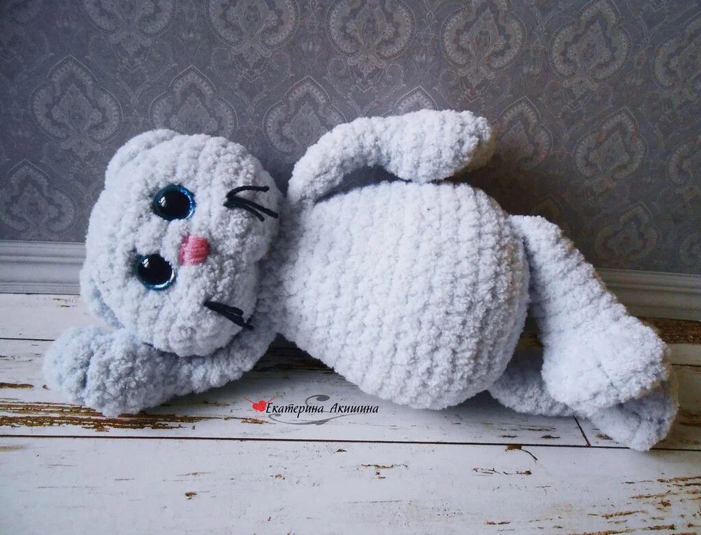 Кот из плюшевой пряжи крючком схема Кот Басик крючком in 2024 Crochet hats, Handmade, Crochet