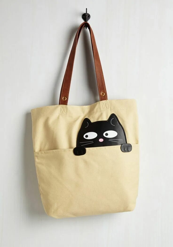 Кота сумочку Got One Friend in My Pocket Tote in Black Cat. Keep your favorite critter pal ne