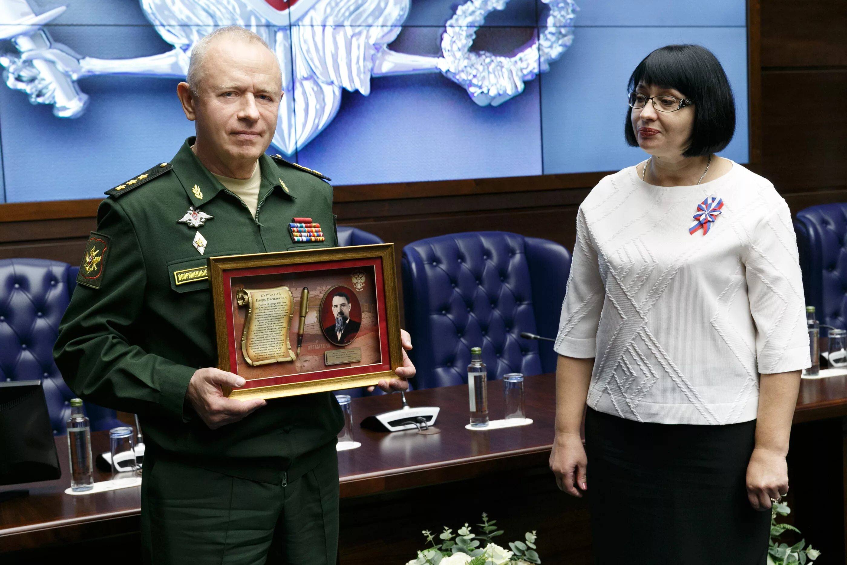 Коцюбинская татьяна владимировна генерал полковник фото Замминистра обороны генерал-полковник Александр Фомин пригласил юнармейцев из Ку