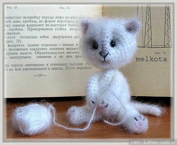 Котэ крючком схема с описанием Котенок крючком, есть описание. Впервые вижу его в виде таблице. Купить авторску