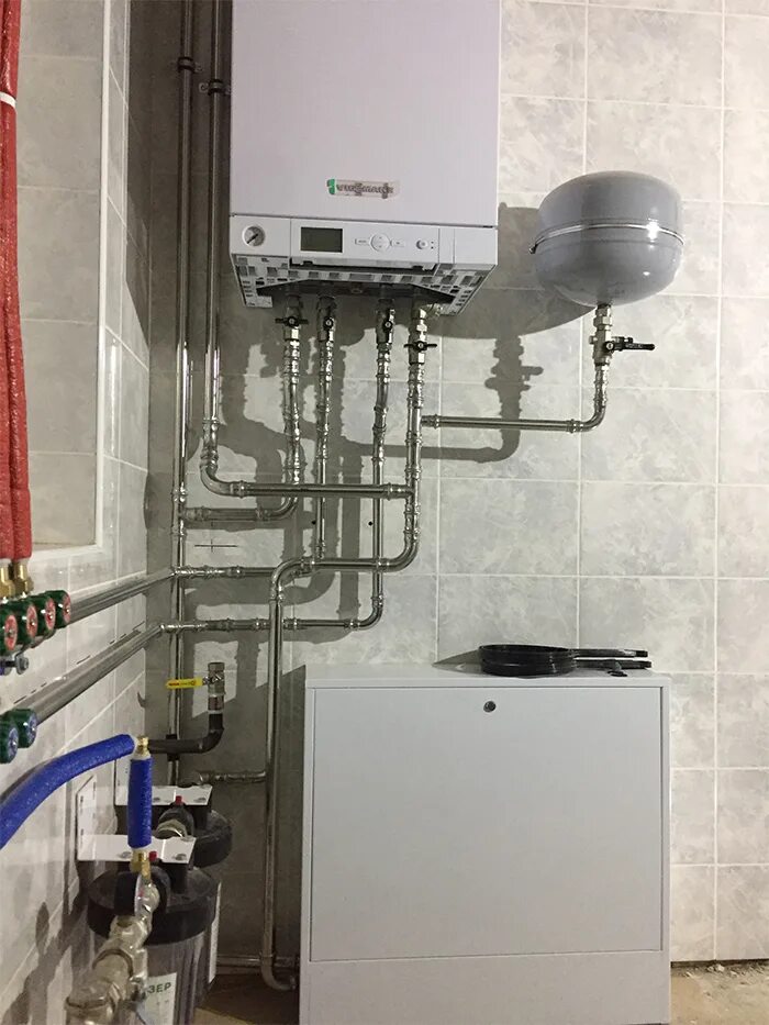 Котел газовый двухконтурный настенный подключение Схема отопления с газовым котлом Viessmann для дома до 180кв.м.
