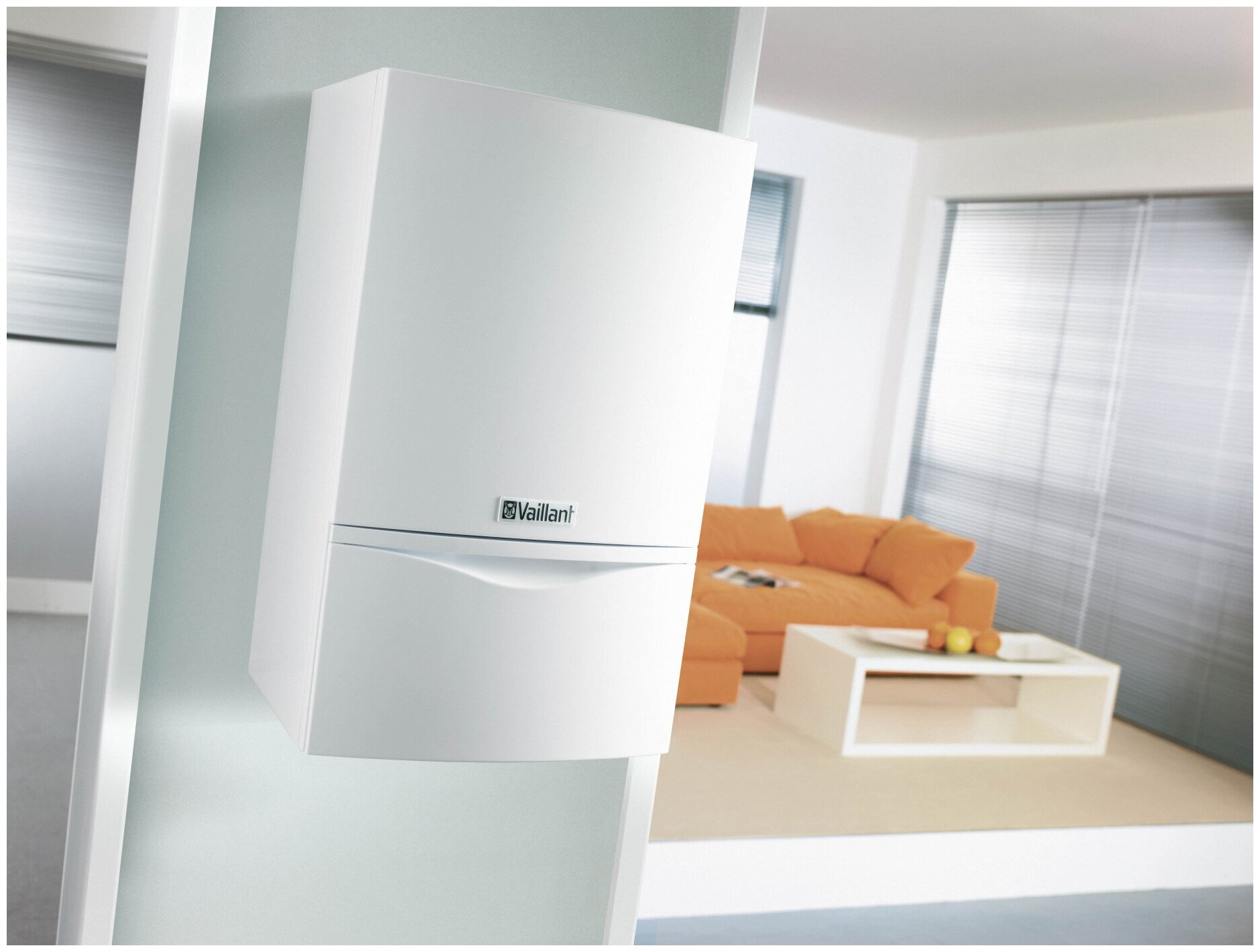 Котел в квартире фото Конденсационный газовый котел Vaillant ecoTEC plus VU OE 656/4-5, 63.7 кВт, одно