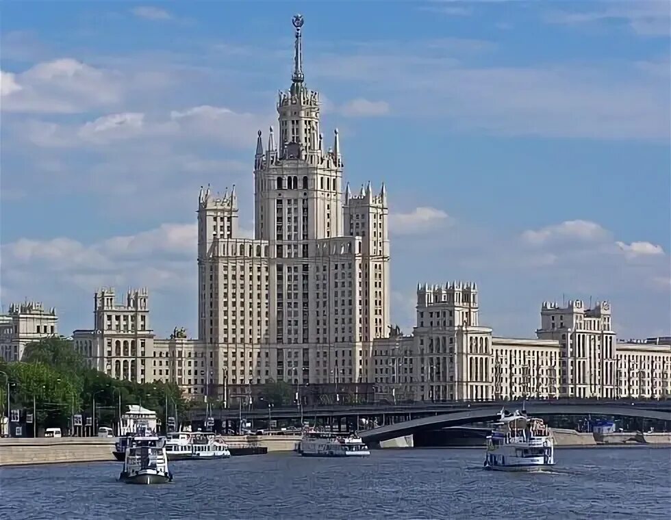 Котельническая набережная высотка фото внутри квартиры Highrise apartment building at Kotelnecheskaya embankment
