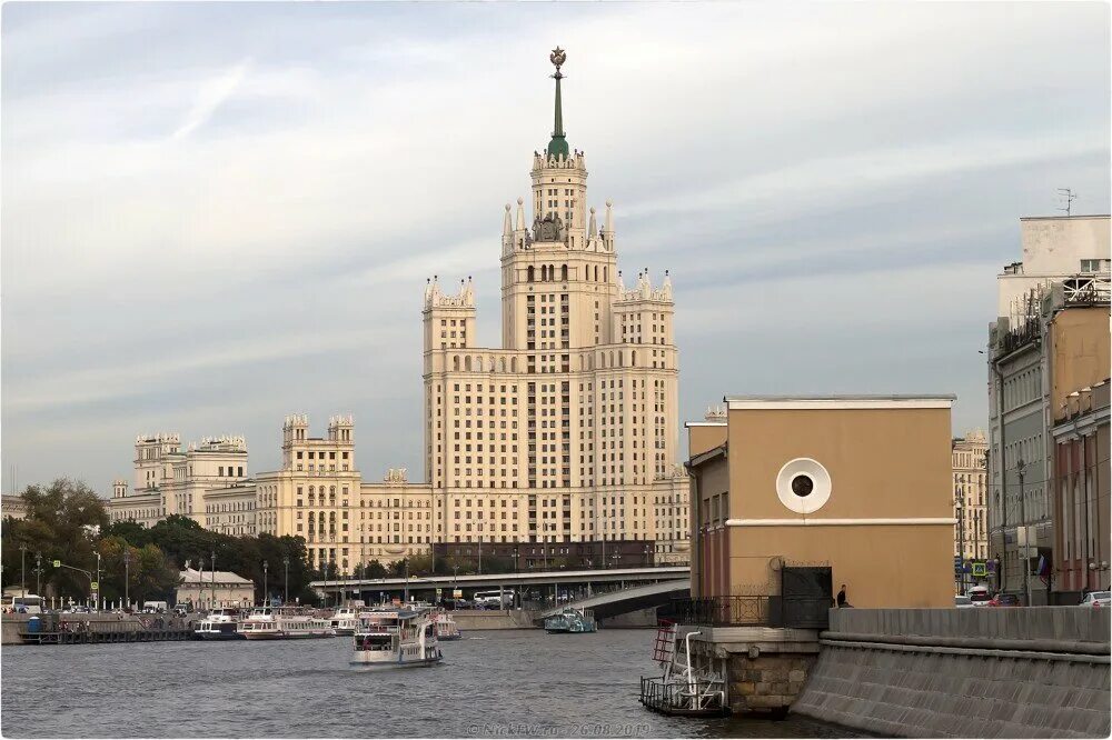 Котельническая набережная высотка фото внутри квартиры Высотка на Котельнической набережной, виды с теплохода... Николай Патрин про еду